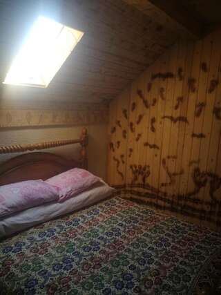 Проживание в семье La Tarapaneală Сучевица Двухместный номер с 1 кроватью и собственной ванной комнатой-3